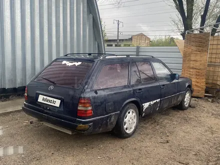 Mercedes-Benz E 230 1989 года за 1 400 000 тг. в Алматы – фото 3