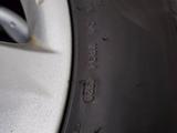 Резина летняя б/у из Японии Pirelli 215/60 r16 за 120 000 тг. в Караганда – фото 5