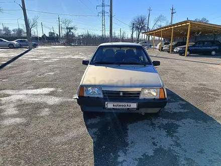 ВАЗ (Lada) 21099 1998 года за 650 000 тг. в Шымкент – фото 2