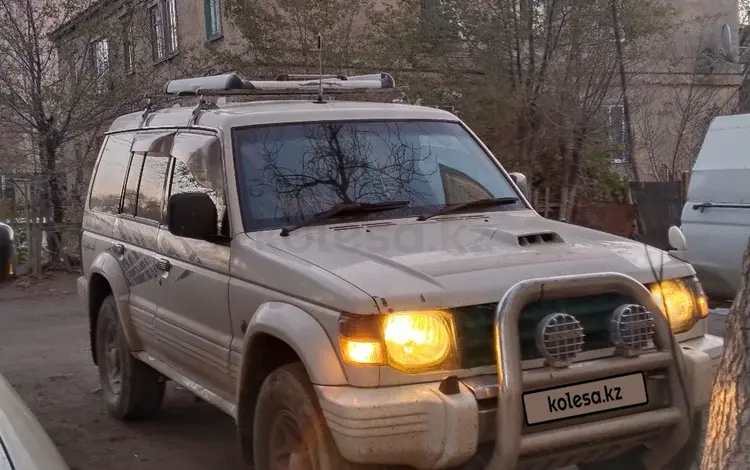 Mitsubishi Pajero 1997 годаүшін2 700 000 тг. в Алматы