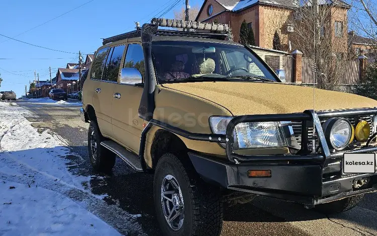 Toyota Land Cruiser 2002 годаүшін12 000 000 тг. в Усть-Каменогорск