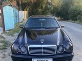 Mercedes-Benz E 230 1996 годаfor1 500 000 тг. в Талдыкорган
