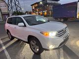 Toyota Highlander 2013 года за 13 000 000 тг. в Алматы – фото 4