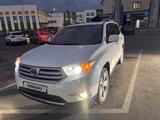 Toyota Highlander 2013 года за 13 000 000 тг. в Алматы
