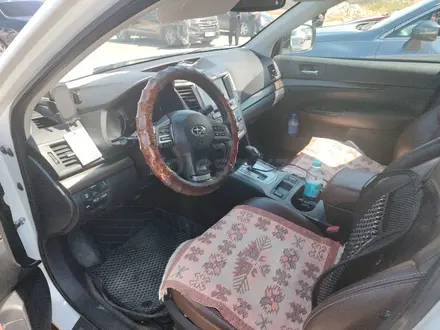 Subaru Outback 2015 года за 5 100 000 тг. в Актау – фото 5