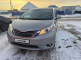 Toyota Sienna 2010 годаfor10 200 000 тг. в Уральск – фото 2