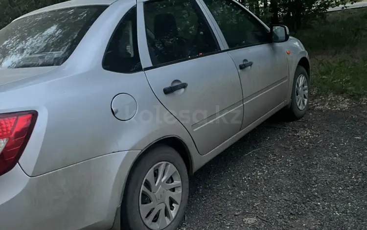 ВАЗ (Lada) Granta 2190 2014 года за 2 700 000 тг. в Уральск