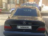 Mercedes-Benz E 320 1990 года за 2 200 000 тг. в Алматы – фото 3