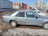 Mercedes-Benz E 230 1989 года за 850 000 тг. в Астана – фото 2