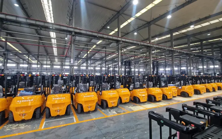 Hangcha  Вилочные погрузчики HANGCHA 2026 года за 7 000 000 тг. в Алматы