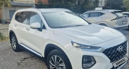 Hyundai Santa Fe 2019 годаүшін11 700 000 тг. в Актобе