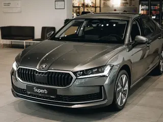 Skoda Superb Selection FWD