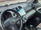 Toyota RAV4 2007 года за 6 700 000 тг. в Актобе