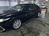 Toyota Camry 2023 годаfor17 500 000 тг. в Астана