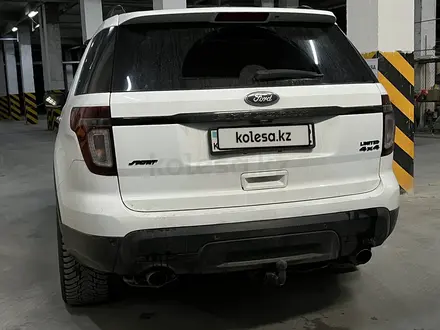 Ford Explorer 2014 года за 12 300 000 тг. в Актау – фото 6