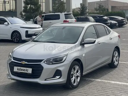 Chevrolet Onix 2023 года за 6 550 000 тг. в Шымкент – фото 2