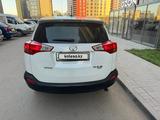 Toyota RAV4 2015 года за 12 300 000 тг. в Астана – фото 4