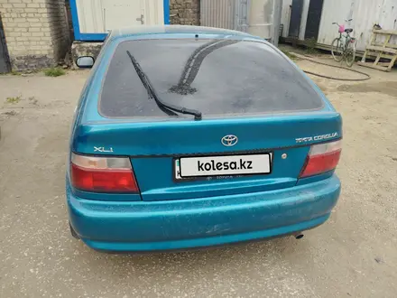 Toyota Corolla 1995 года за 2 900 000 тг. в Актобе – фото 3