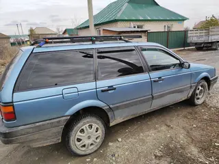 Volkswagen Passat, 1991