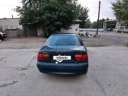 Mitsubishi Carisma 1997 года за 1 200 000 тг. в Семей – фото 3