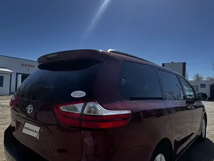 Toyota Sienna 2015 года за 9 200 000 тг. в Актобе – фото 3