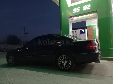 Mercedes-Benz E 320 2002 года за 5 500 000 тг. в Шымкент