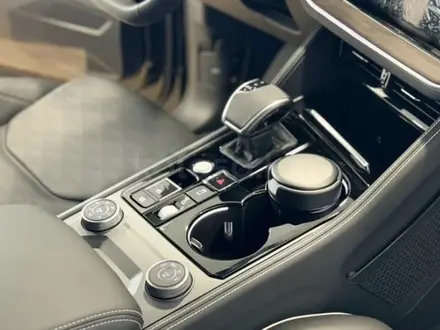 Volkswagen Touareg Business Atmosphere 2025 года за 38 990 000 тг. в Караганда – фото 14