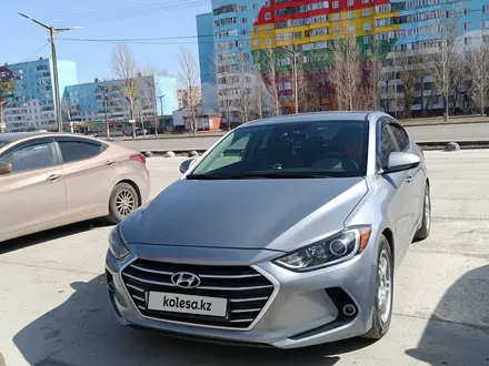 Hyundai Elantra 2018 года за 7 900 000 тг. в Павлодар – фото 2