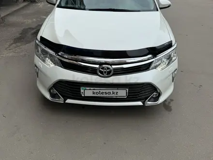 Toyota Camry 2016 года за 10 000 000 тг. в Семей