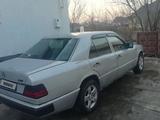 Mercedes-Benz E 230 1991 года за 1 450 000 тг. в Талдыкорган – фото 3