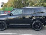 Toyota 4Runner 2021 годаүшін22 000 000 тг. в Караганда – фото 2
