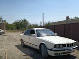 BMW 520 1988 годаүшін1 300 000 тг. в Шу – фото 4