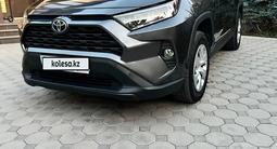 Toyota RAV4 2019 года за 12 500 000 тг. в Алматы