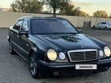 Mercedes-Benz E 320 1996 года за 3 200 000 тг. в Караганда