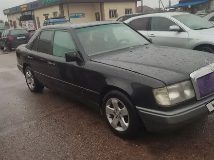 Mercedes-Benz E 200 1991 года за 1 250 000 тг. в Тараз