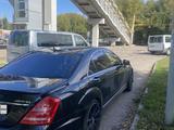 Mercedes-Benz S 65 AMG 2006 года за 9 492 857 тг. в Алматы – фото 2