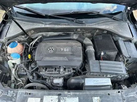 Volkswagen Passat 2014 года за 5 000 000 тг. в Атырау – фото 15