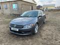 Volkswagen Passat 2014 года за 5 000 000 тг. в Атырау – фото 3