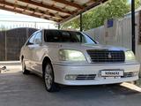 Toyota Crown 2001 года за 5 500 000 тг. в Усть-Каменогорск – фото 2