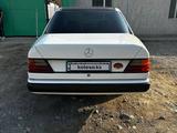 Mercedes-Benz E 230 1990 года за 1 400 000 тг. в Жаркент – фото 5