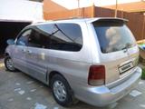 Kia Carnival 1999 года за 2 500 000 тг. в Шымкент