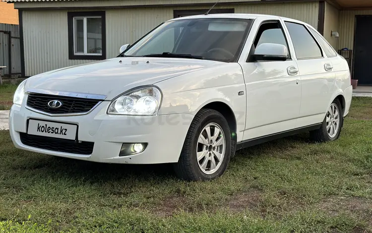 ВАЗ (Lada) Priora 2172 2015 годаүшін3 200 000 тг. в Семей