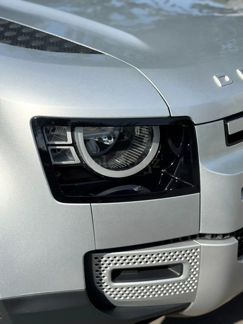 Land Rover Defender, 2020