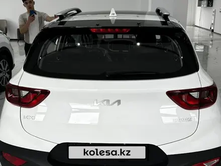 Kia Rio X-Line 2023 года за 7 900 000 тг. в Астана – фото 3