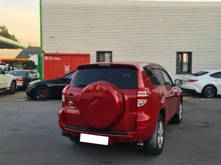Toyota RAV4 2011 года за 7 200 000 тг. в Алматы – фото 2