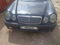 Mercedes-Benz E 230 1997 годаfor2 400 000 тг. в Алматы