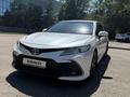 Toyota Camry 2021 года за 12 880 000 тг. в Алматы