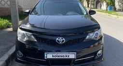 Toyota Camry 2013 года за 7 900 000 тг. в Шымкент – фото 2