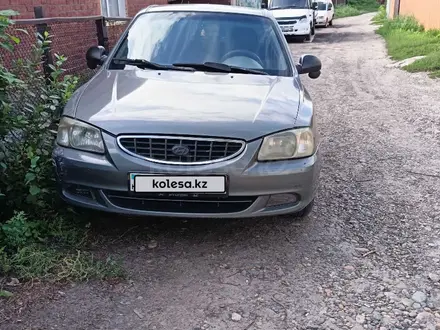 Hyundai Accent 2004 года за 2 500 000 тг. в Усть-Каменогорск – фото 2