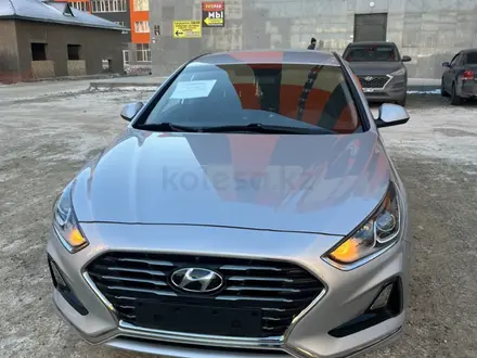 Hyundai Sonata 2019 года за 8 500 000 тг. в Астана – фото 2